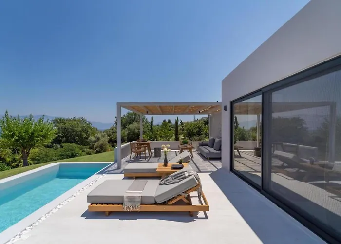 Cavalier Lefkada Av Νικιάνα